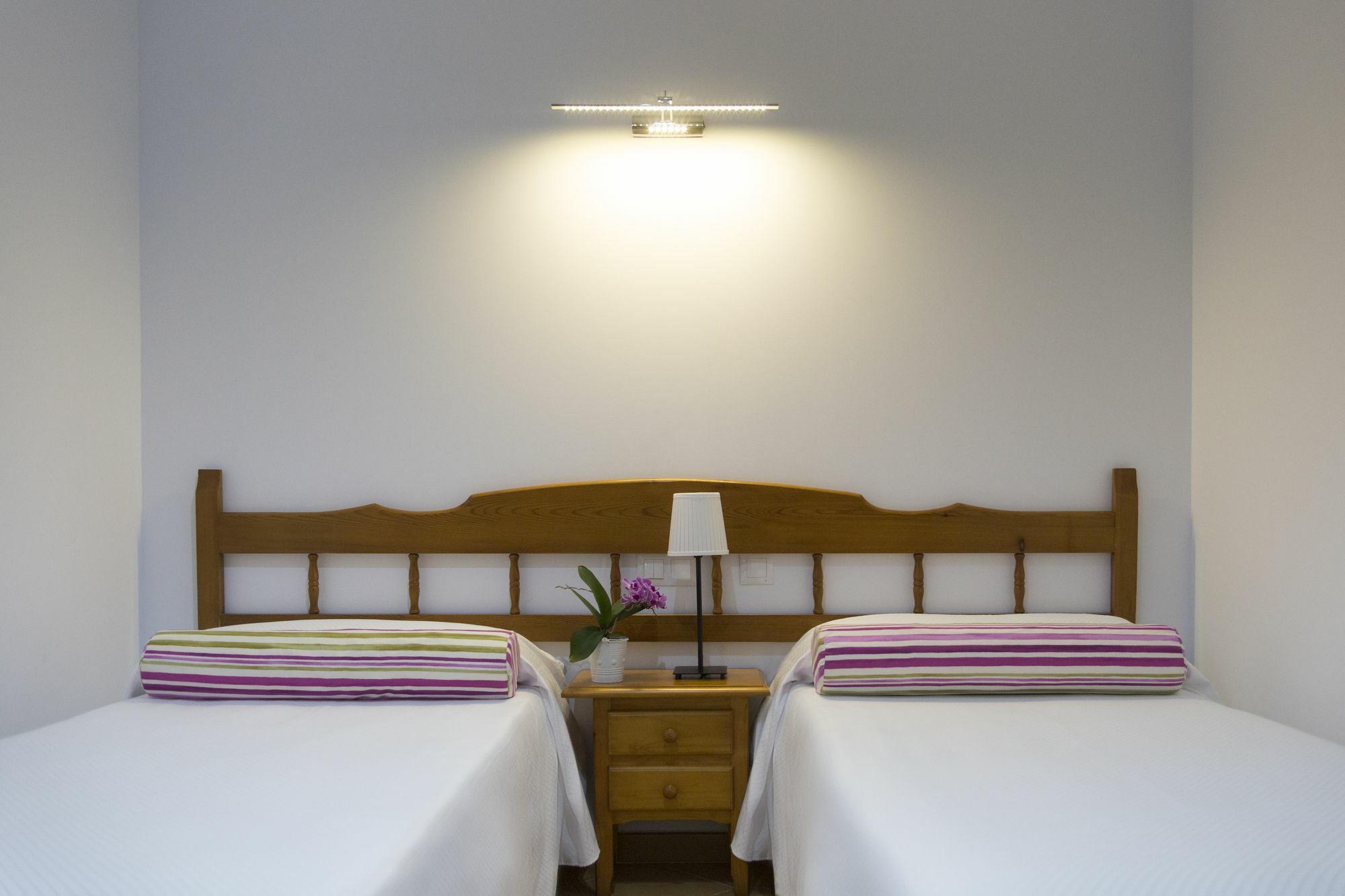Hostal Alhambra - Adults Only Nerja Ngoại thất bức ảnh
